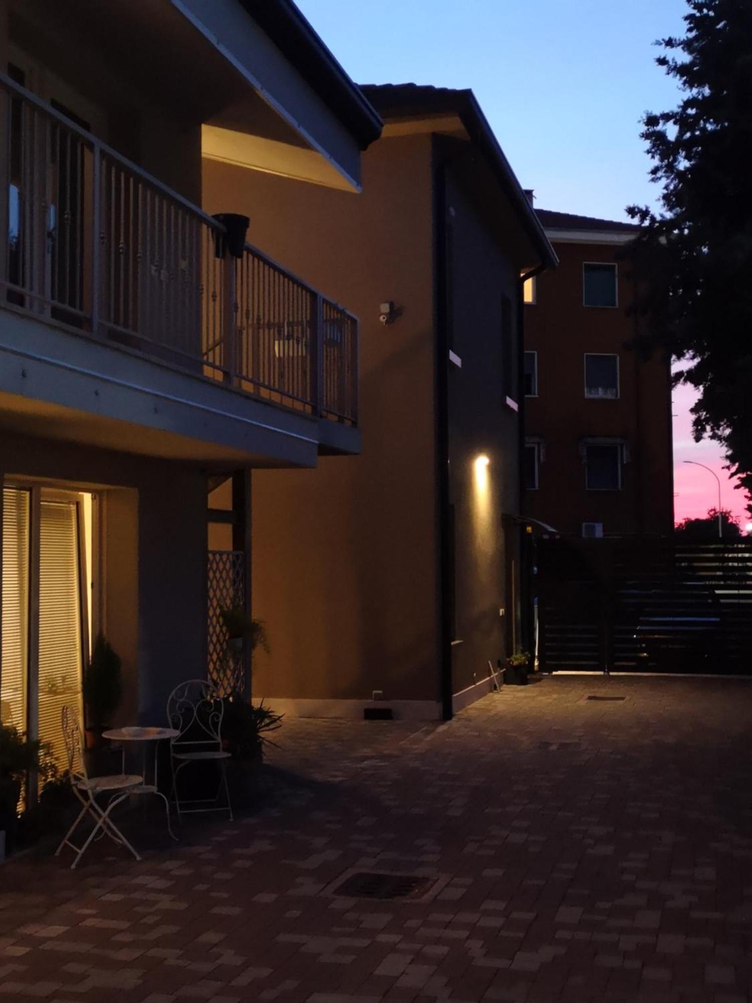 La Diletta - Camere Di Charme Verona Exterior foto
