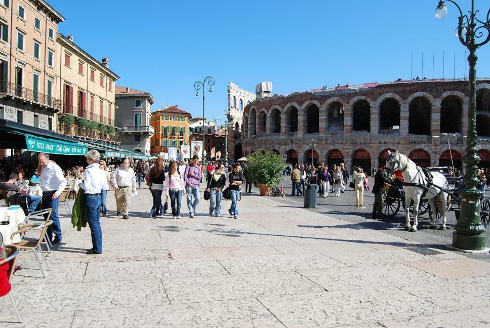 La Diletta - Camere Di Charme Verona Exterior foto